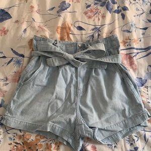 AE Mom Shorts